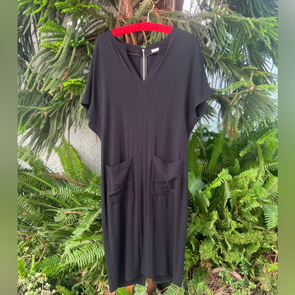 Apiece Apart Black V-Neck Linen-Blend Dress with Front Pockets | Dolman Sleeves - Picture 10 of 10